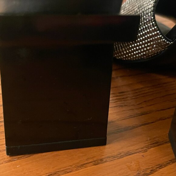 TORY BURCH Block T Chainmail Mule Sandal Size 8 - Picture 11 of 11